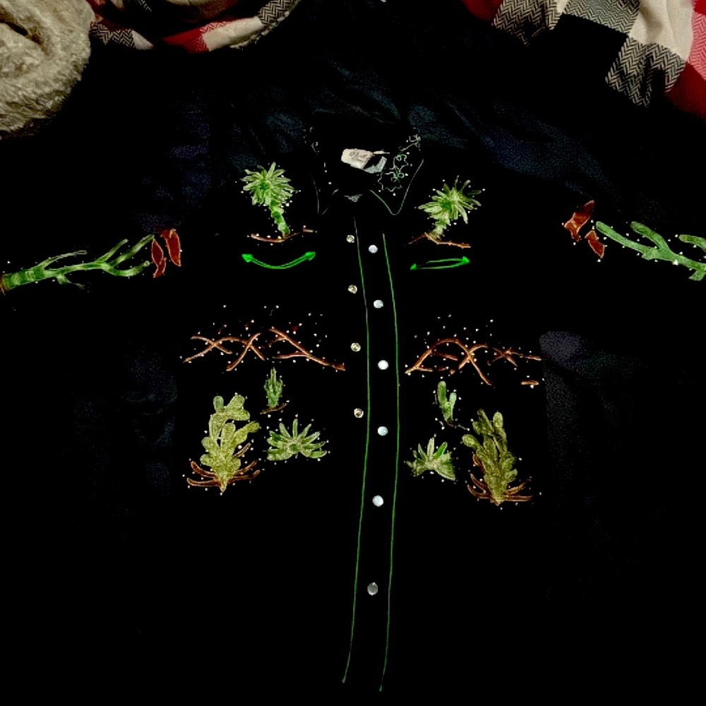 Rock Mountain Ranch wear children’s button up designer shirt, extra large